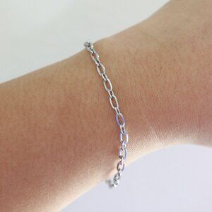 3.2mm Small Link Chain Style Bracelet/Anklet Silver Stainless Steel
